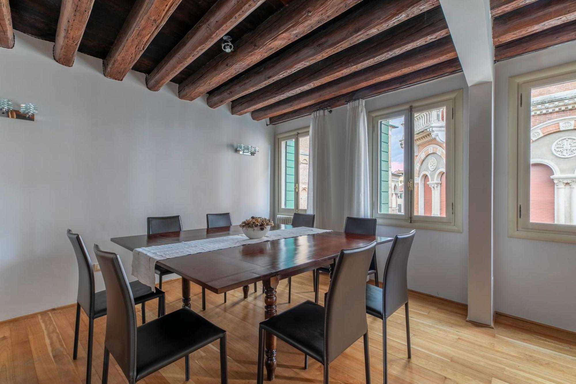 Appartement La Terrazza Sulle Piazze - Centro Storico